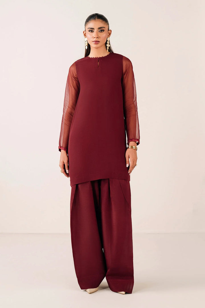 Farshi grip shalwar paired with flowy chiffon shirt
