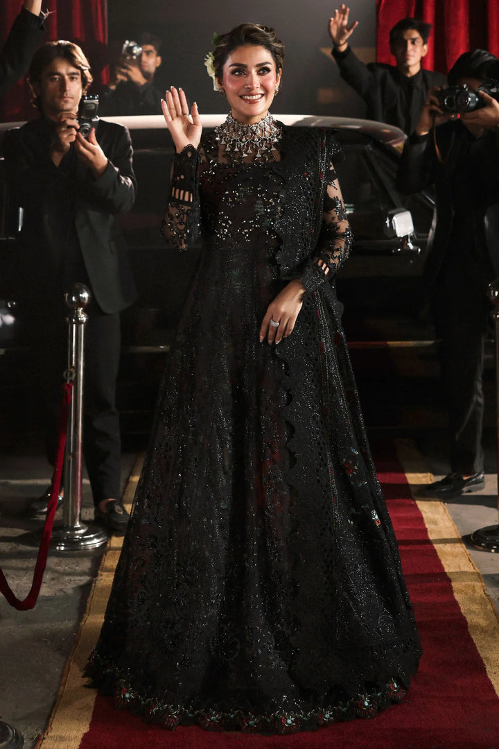 Elegant Nureh Jhoomro embroidered sleeves with organza borders – Naaz by Nazia