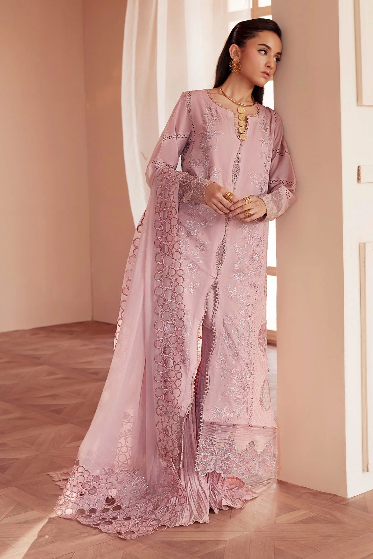 Complete look of FEYA Style FE-10 lawn outfit with embroidered shirt and trouser
