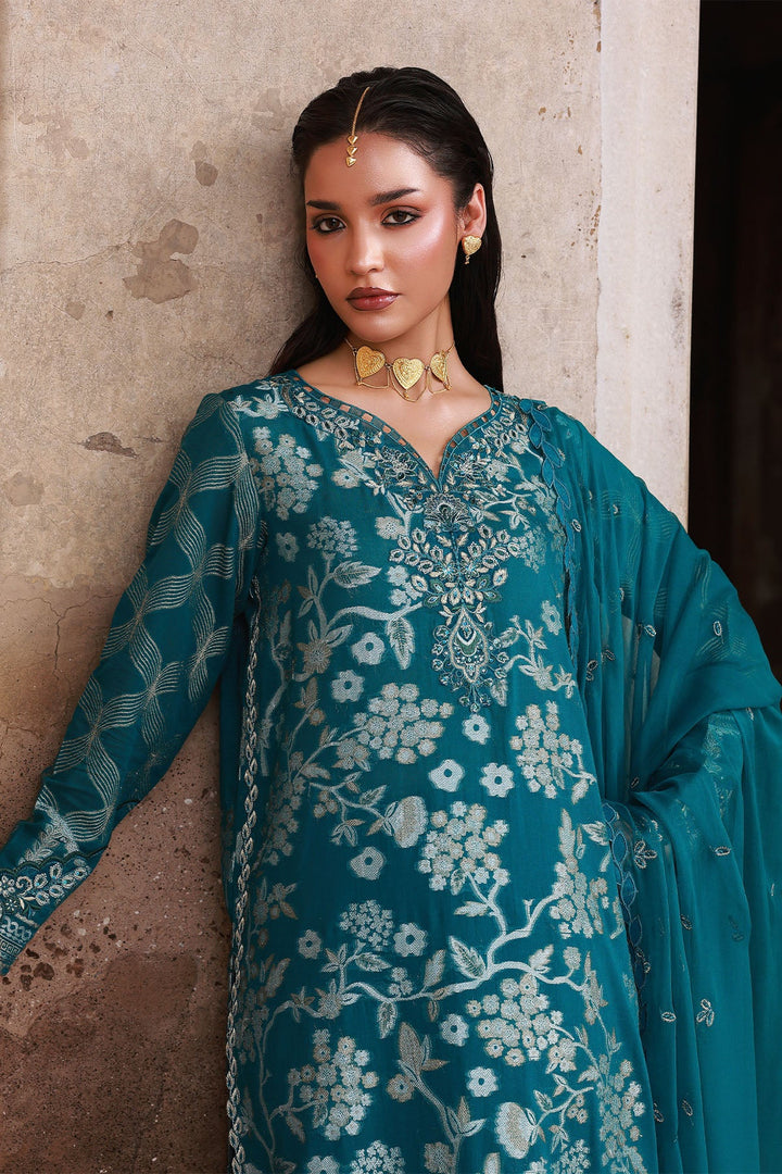 Elegant 3-piece jacquard suit by Nureh with embroidered chiffon dupatta
