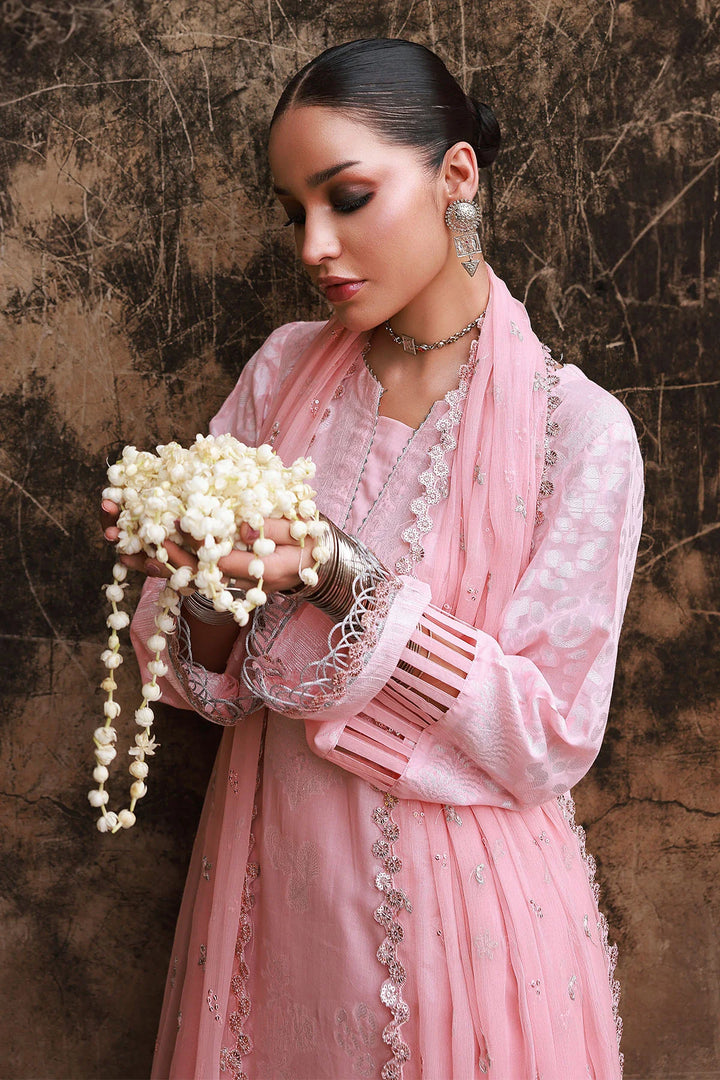 Festive jacquard 3-piece embroidered outfit from Maya Collection
