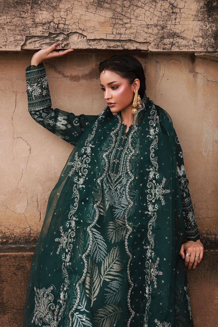 Elegant 3-piece jacquard suit by Nureh with embroidered chiffon dupatta
