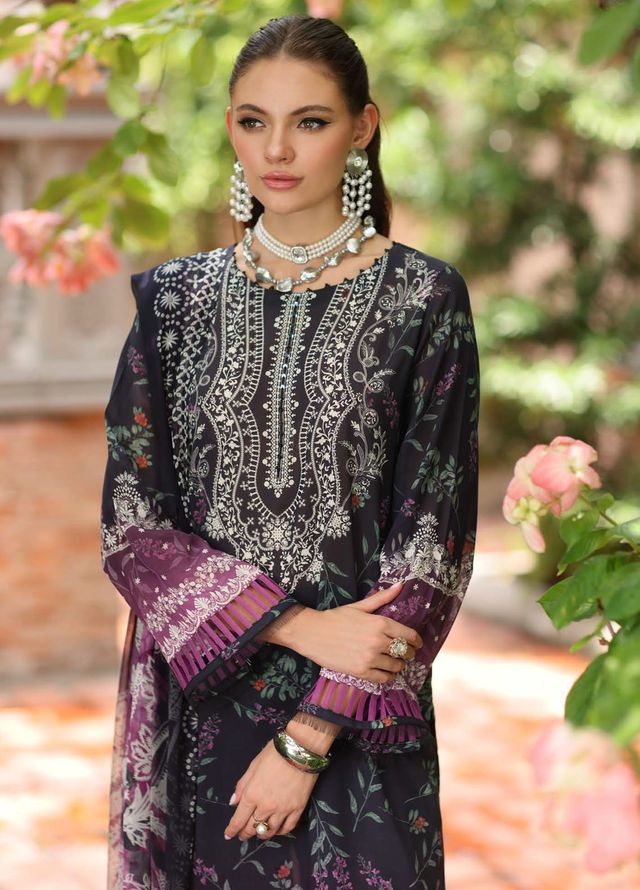 Model styled for summer event in Nureh lawn collection