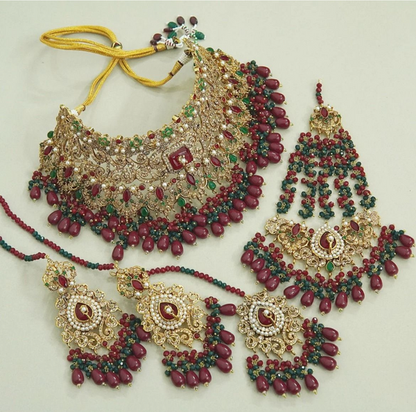 Bridal necklace set