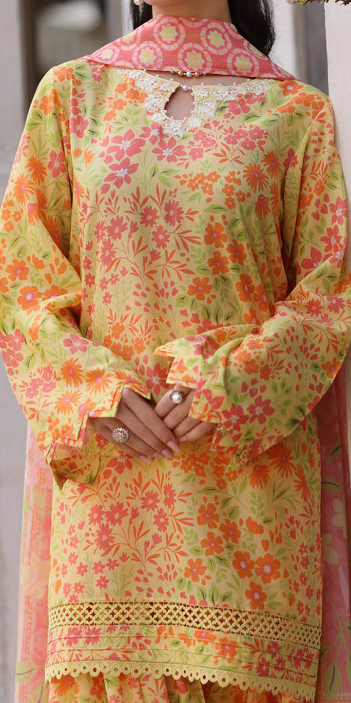 close up Riaz Arts Embroidered Lawn 3-Piece Suit with Chiffon Dupatta and Cotton Trouser – Naaz by Nazia
