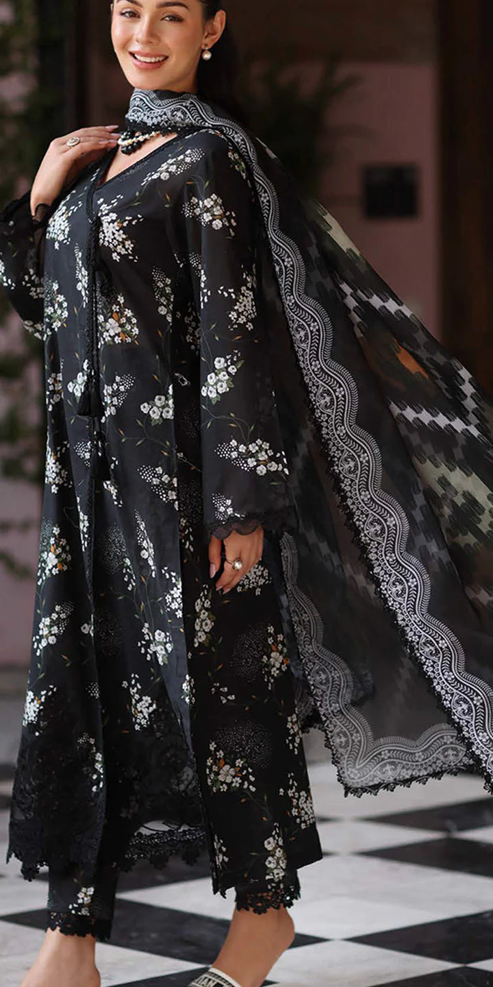 close up Riaz Arts Embroidered Lawn 3-Piece Suit with Chiffon Dupatta and Cotton Trouser – Naaz by Nazia
